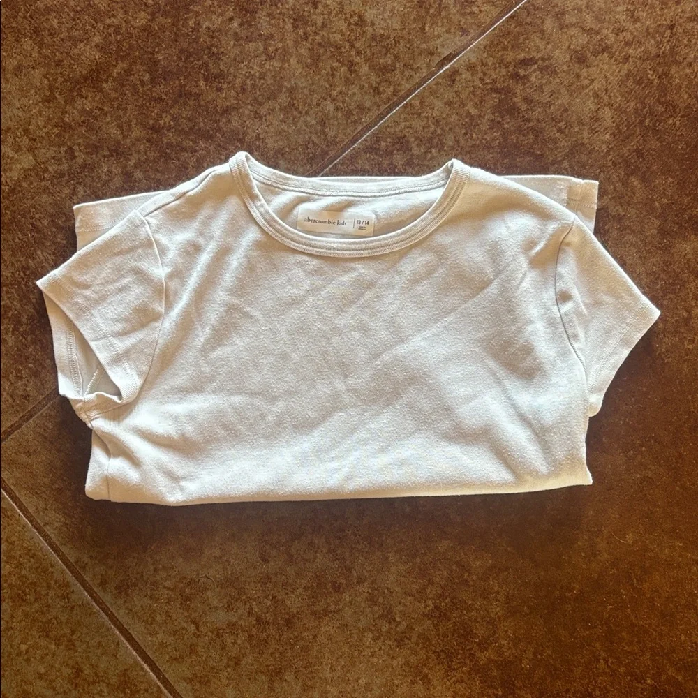 Abercrombie Kids Cream Crew Neck Tee 13/14